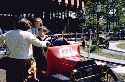 Avis Antique Car Ride