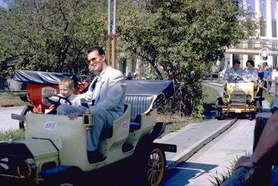 Avis Antique Car Ride