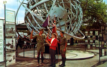 Scout Exhibit w/Unisphere