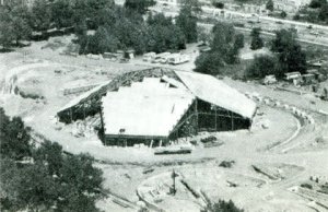 Chrysler's Pentastar Theater gets a roof!