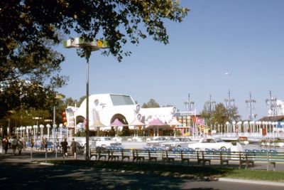 Chrysler autofare Islands in 1965