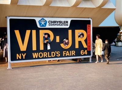 Giant license plate - a photo-op for the kids