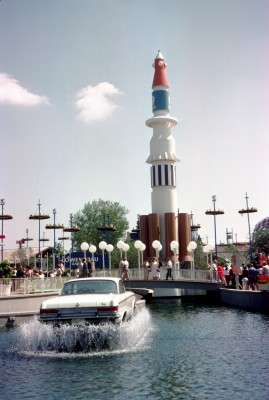 Chrysler's Rocket and "Auto Fountains"