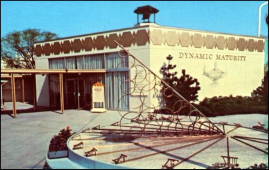 Dynamic Maturity pavilion — hospitality patio for older visitors