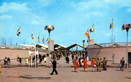 Subway and Railroad Entrance unauthorized postcard No. WF411