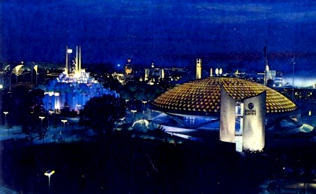 DAZZLING AT NIGHT AS THE LAST TRACES of daylight dim out in the west, colorland at the Fair comes to brilliant life. You