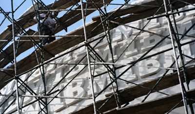 Construction of the IBM Pavilion