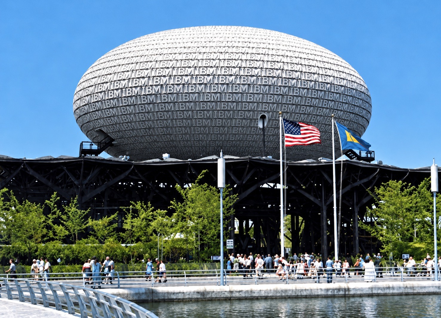 IBM Pavilion — People Wall and egg-shaped theater
