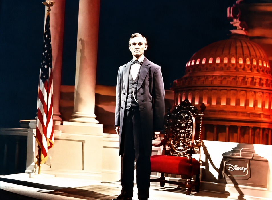 Walt Disney’s moving, talking figure of Abraham Lincoln at the Illinois Pavilion