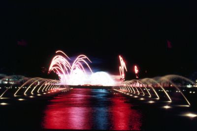 Fireworks and Fountain of the Planets display, night