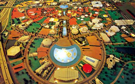 Aerial (Center of Fair) - Model official postcard No. 75469-B