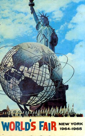 Unisphere - Statue of Liberty official postcard No. 78494-B