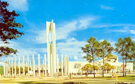 Protestant Center official postcard No. 83727-B