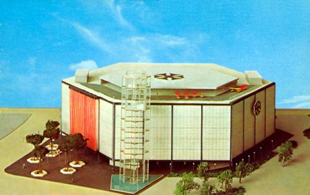 Better Living Center official postcard No. 83746-B