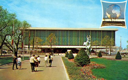 United States Pavilion official postcard No. 86864-B