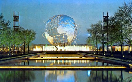 Unisphere, Night (Horizontal) official postcard No. 86865-B