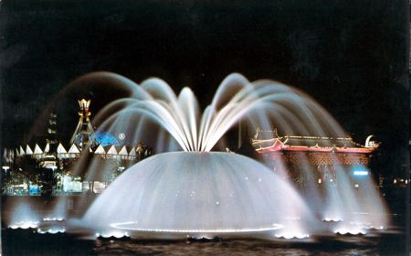 Night Lunar Fountain official postcard No. 91868-B