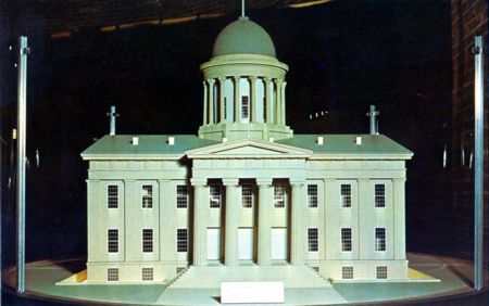 Illinois "Land of Lincoln" Pavilion (5 of 6) exhibitor postcard No. 80868-B