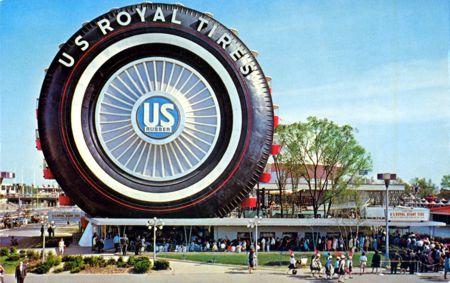 U.S. Royal Giant Tire exhibitor postcard No. 87316-B