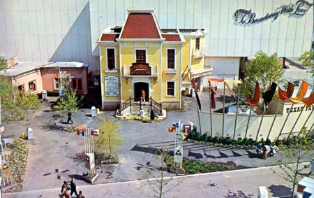 Texas Pavilion (1 of 4) exhibitor postcard No. 88462-B