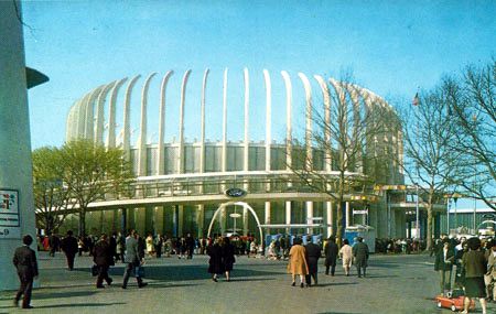 Ford Pavilion unauthorized postcard No. WF12