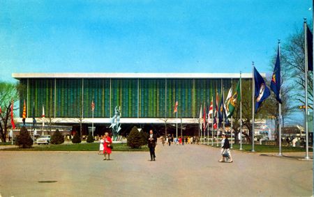 United States Pavilion unauthorized postcard No. WF13