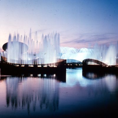 Fountains of the Planets