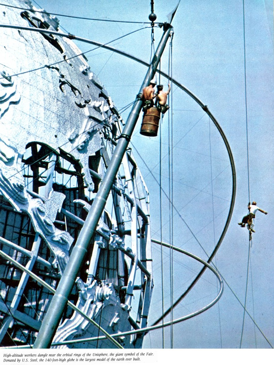 Official Preview New York World's Fair 1964/1965 — page from the Official Preview Book