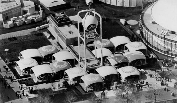 7-Up International Sandwich Gardens