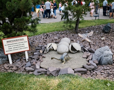 Sinclair Dinoland - Brontosaurus Eggs