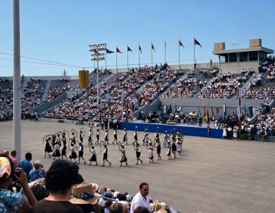A Singer Bowl Performance