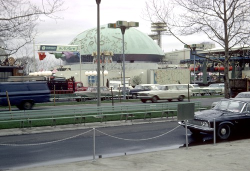 Building T&T - work continues on the Moon Dome