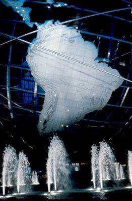 Unisphere - Night