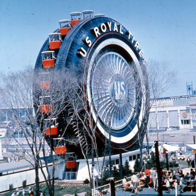 U.S. Rubber's Giant Tire Ferris Wheel