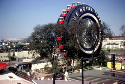 U.S. Rubber's Giant Tire Ferris Wheel