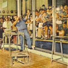 Mario Sandon blowing glass at the West Virginia Pavilion