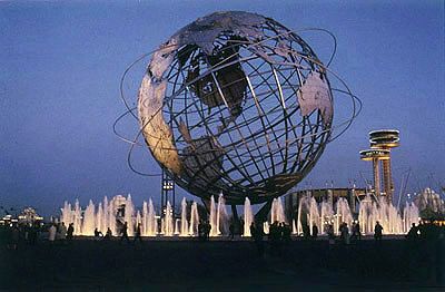Unisphere and Fountains at Dusk