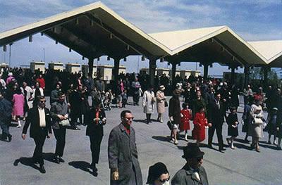 Crowds Throng Main Entrance